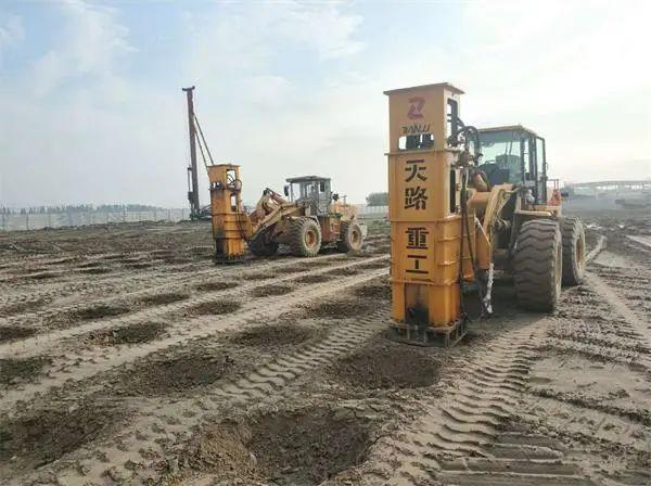 使用冷再生機(jī)施工在哪些方面比較方便！